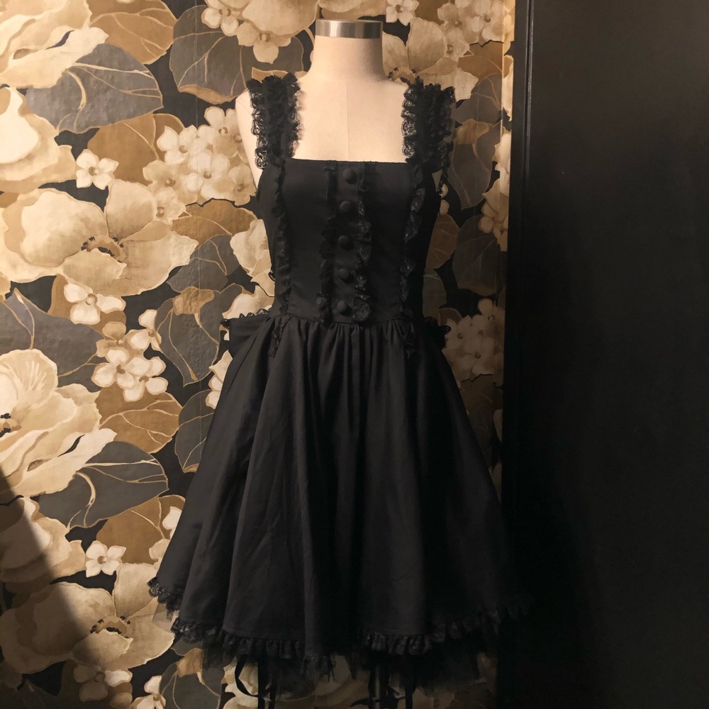 hell bunny dress (sample) - Picture 3 of 11